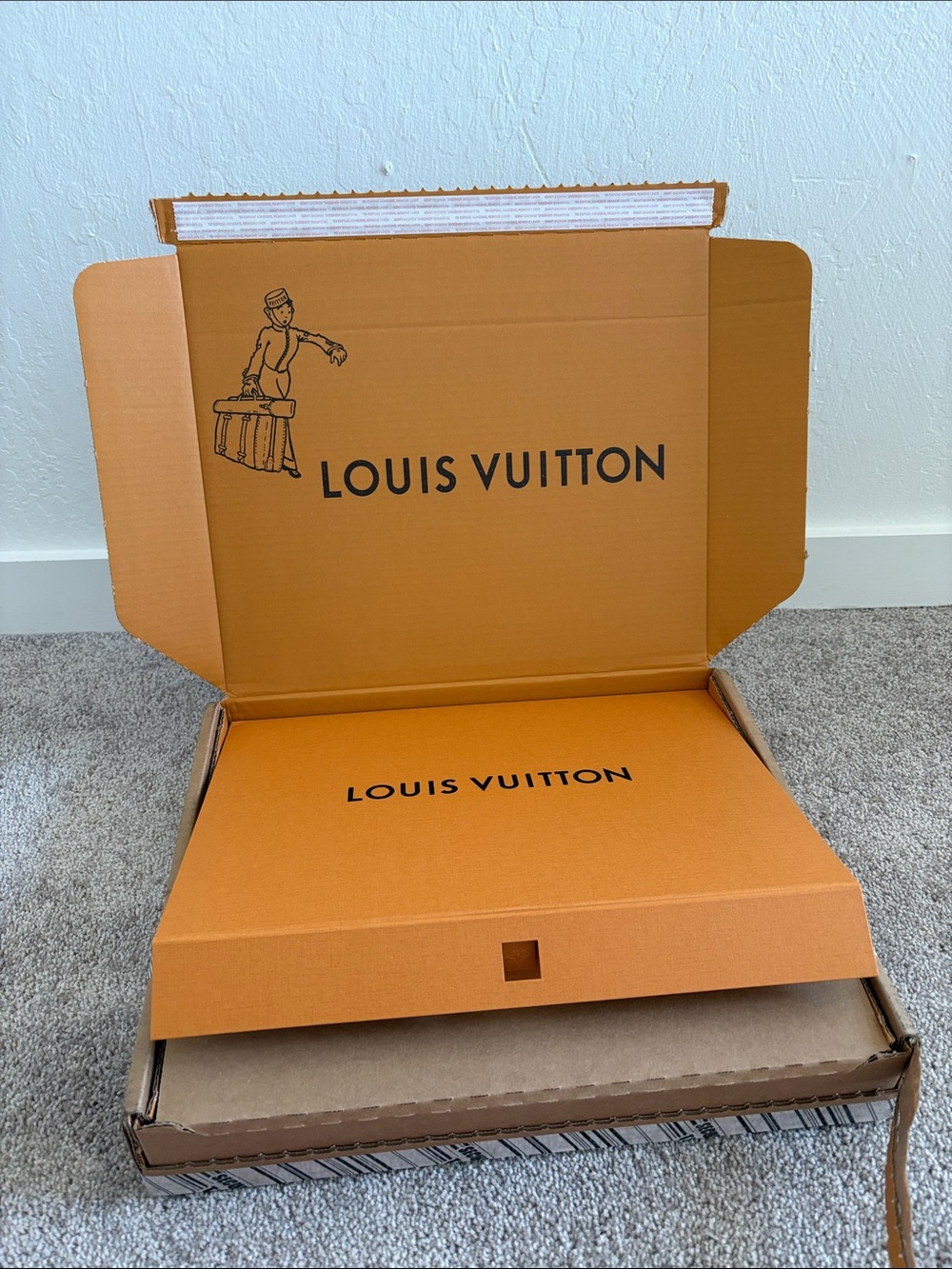 Louis Vuitton Orange Box, ribbon, bag, receipt envelope, tissue 16x11.5x2